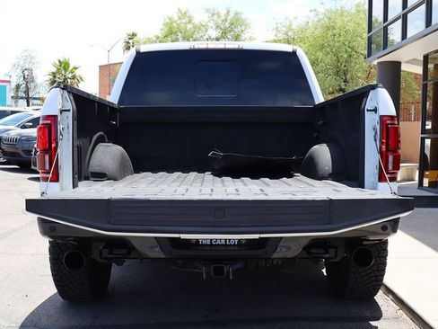 Used 2019 Ford F150 Raptor w/ Equipment Group 802A Luxury AWD/4WD image 23