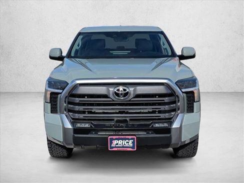 Used 2024 Toyota Tundra Limited image 2