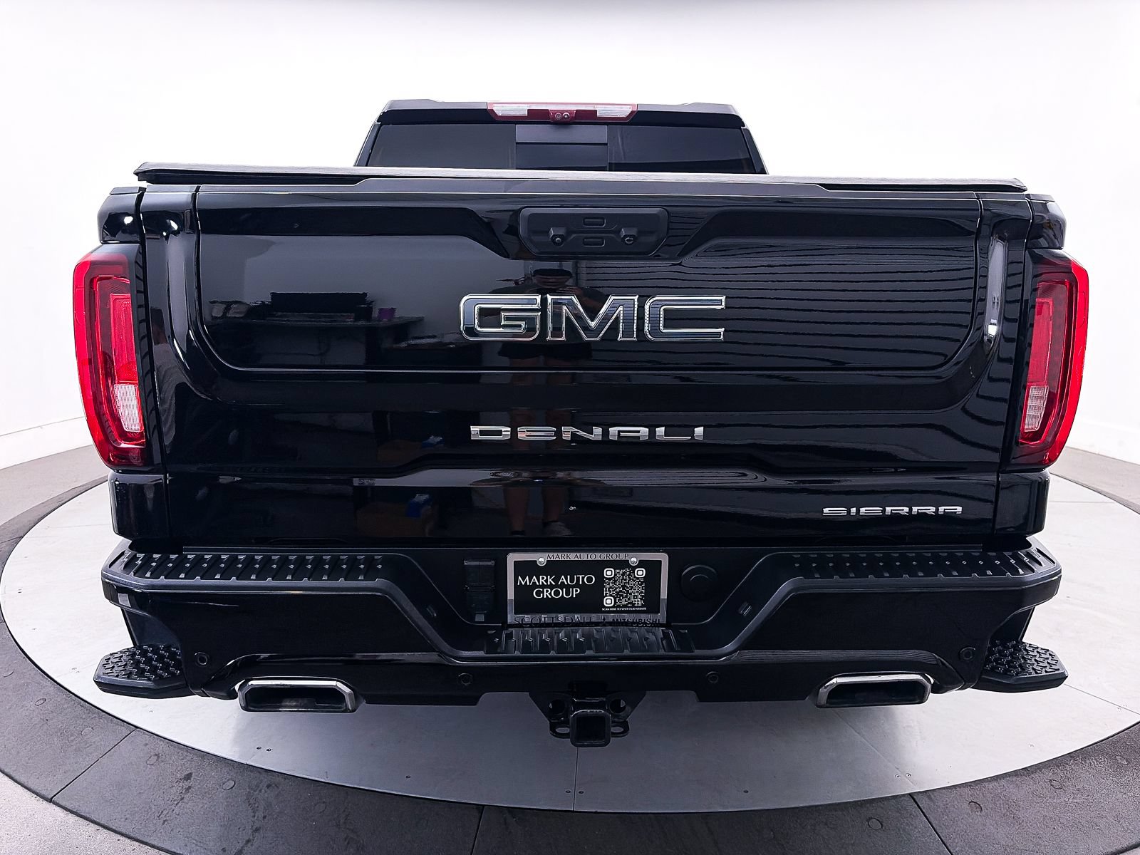 Used 2024 GMC Sierra 1500 Denali Ultimate AWD/4WD image 19