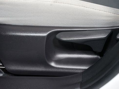 Certified 2023 Toyota Corolla LE image 30