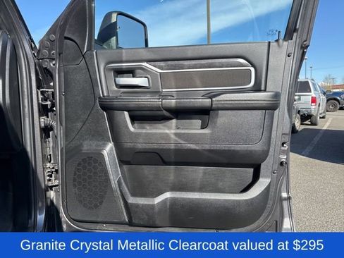 Used 2024 RAM 3500 Big Horn image 12