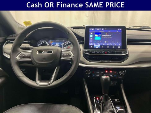 Certified 2023 Jeep Compass Limited AWD/4WD image 15