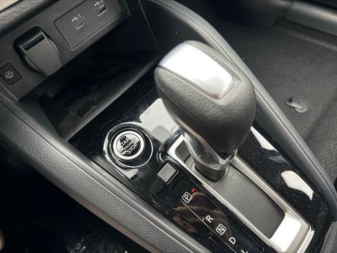 New 2025 Nissan Versa SR w/ Trunk Package image 26