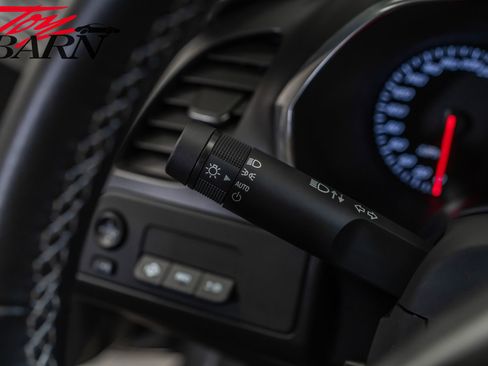 Used 2016 Chevrolet Corvette Z06 w/ 3LZ Preferred Equipment Group image 44