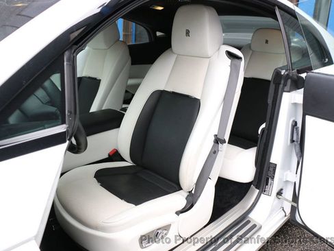 Used 2021 Rolls-Royce Wraith RWD image 25