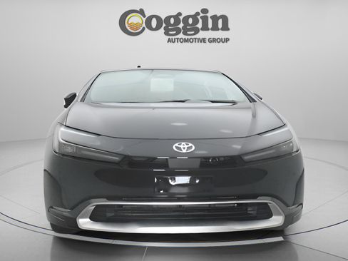 New 2026 Toyota Prius Plug-In Hybrid image 30