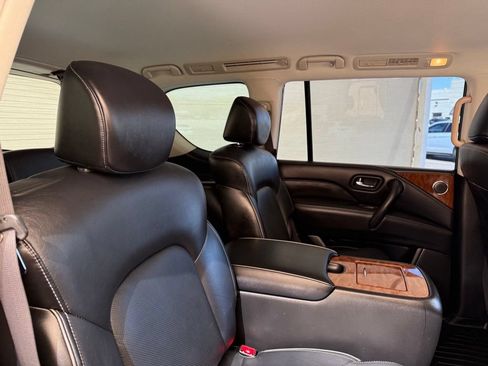 Used 2018 INFINITI QX80 2WD image 16