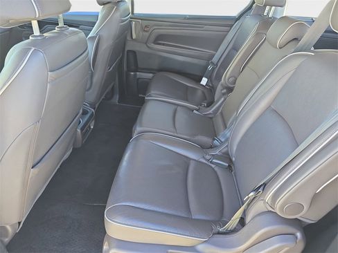 Used 2024 Honda Odyssey Elite image 19
