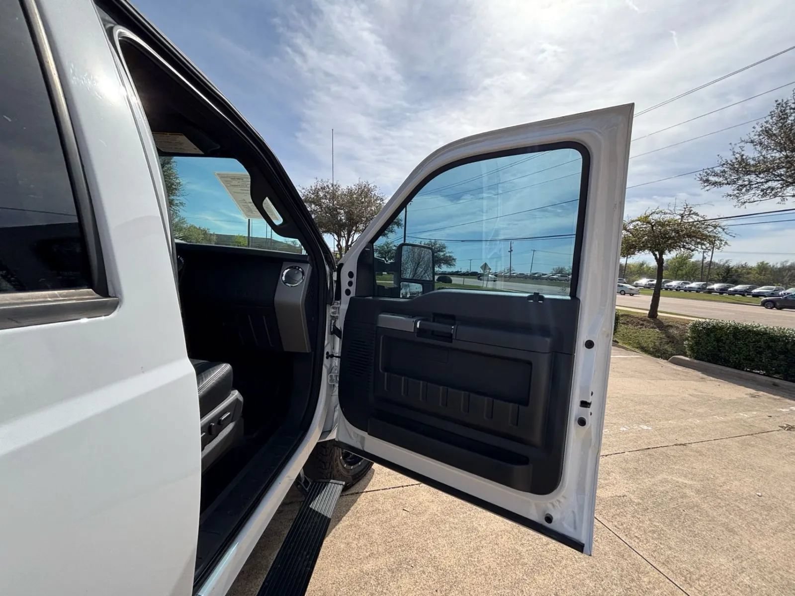 Used 2016 Ford F250 Lariat w/ Lariat Ultimate Package AWD/4WD image 16