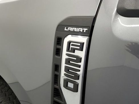Used 2025 Ford F250 Lariat AWD/4WD image 52