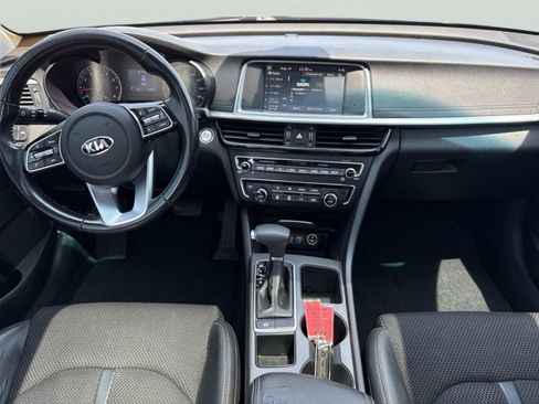 Used 2019 Kia Optima S w/ S Panoramic Sunroof Package FWD image 11