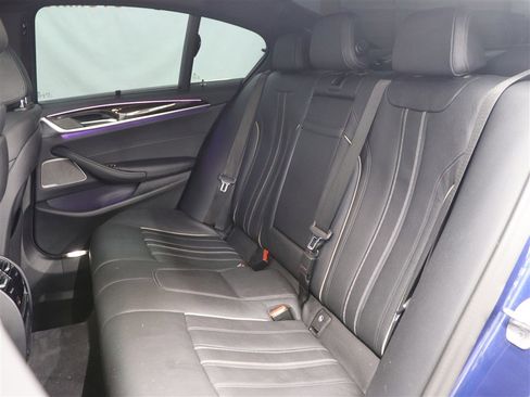 Used 2022 BMW 530i xDrive w/ Premium Package AWD/4WD image 18
