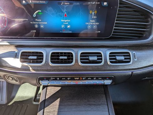 Used 2020 Mercedes-Benz GLS 450 4MATIC image 22