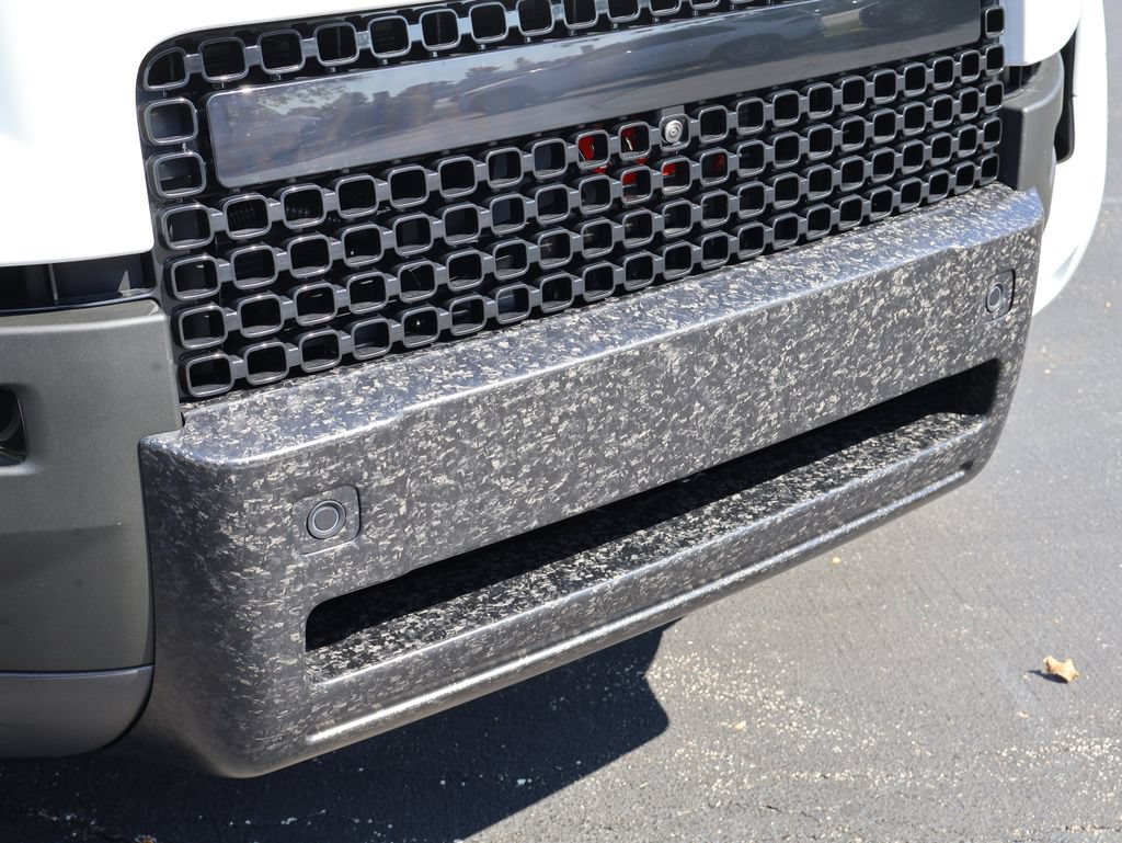 New 2026 Land Rover Defender 110 AWD/4WD image 3