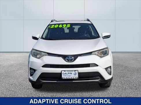 Used 2017 Toyota RAV4 XLE FWD image 8
