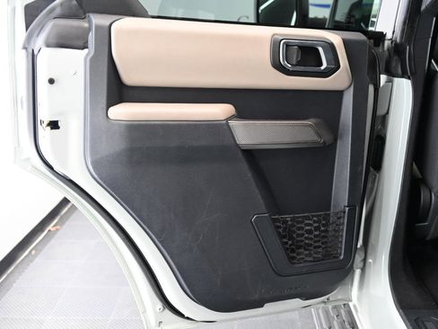 Used 2021 Ford Bronco Wildtrak image 36