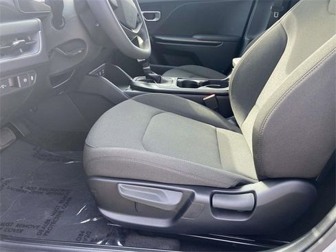 New 2026 Kia K4 LXS image 11
