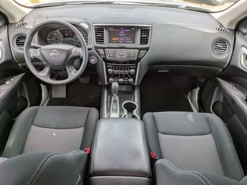 Used 2018 Nissan Pathfinder S FWD image 16