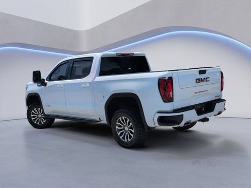 Used 2021 GMC Sierra 1500 AT4 w/ Technology Package AWD/4WD image 9