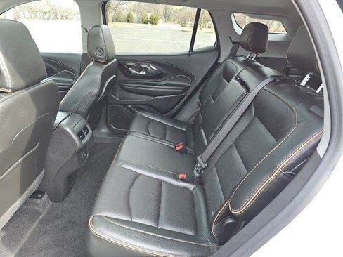 Used 2024 GMC Terrain AT4 w/ Infotainment Package II image 18