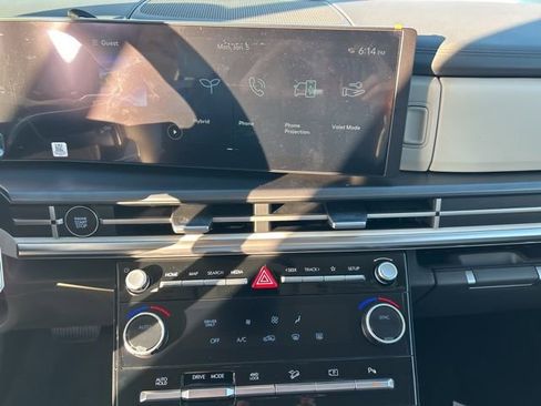 New 2026 Hyundai Santa Fe SE image 16