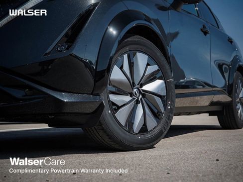 New 2025 Nissan Ariya AWD image 6