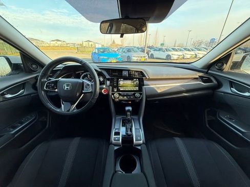 Used 2019 Honda Civic EX image 11