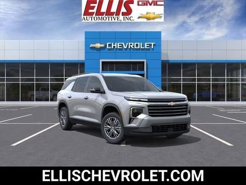 New 2026 Chevrolet Traverse LT w/ Enhanced Driving Package image 1