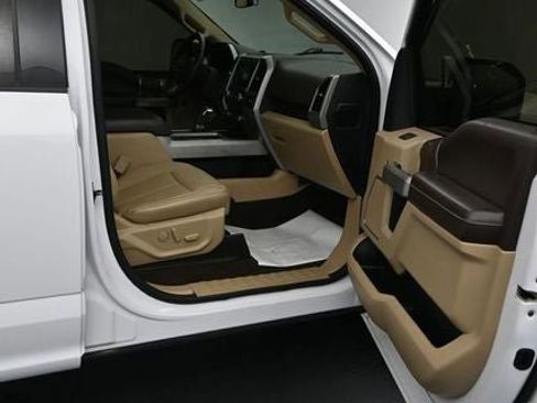 Used 2020 Ford F150 Lariat AWD/4WD image 13