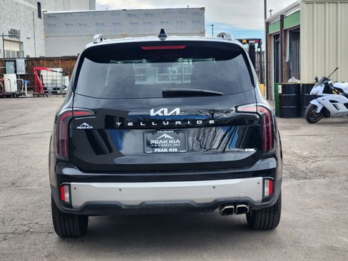 Used 2023 Kia Telluride EX X-Line image 11