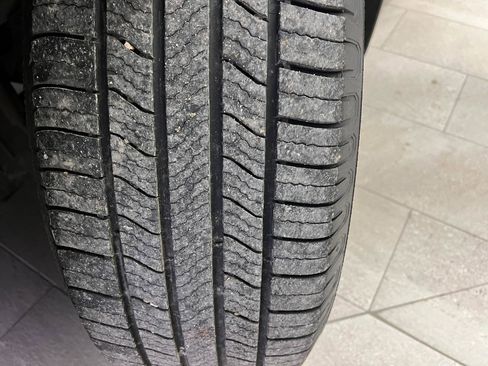 Used 2019 Chevrolet Traverse LS image 49