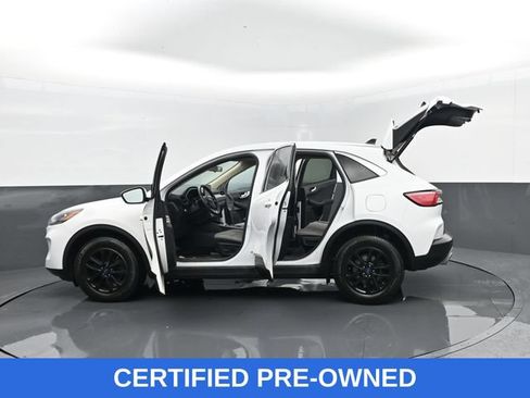 Certified 2020 Ford Escape SE AWD/4WD image 30