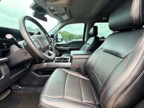 Used 2024 Ford F250 Lariat w/ Sport Appearance Package AWD/4WD image 20