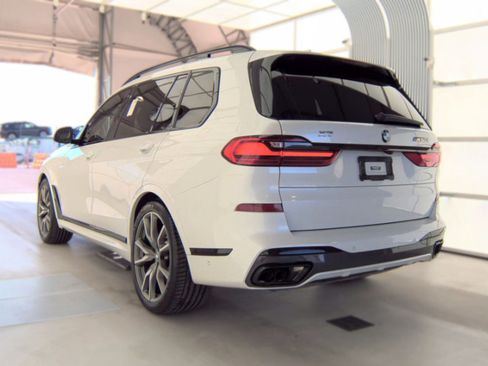 Used 2022 BMW X7 M50i w/ Dynamic Handling Package AWD/4WD image 4
