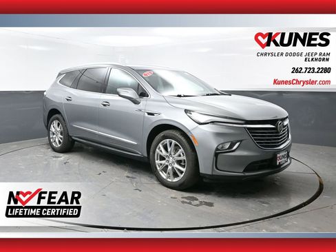 Used 2023 Buick Enclave Premium w/ Experience Buick Package image 1
