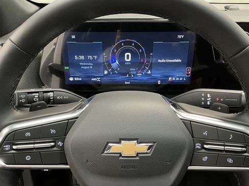New 2027 Chevrolet Equinox LT w/ Safety and Technology Package AWD/4WD image 13