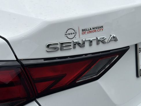 Used 2024 Nissan Sentra S FWD image 4