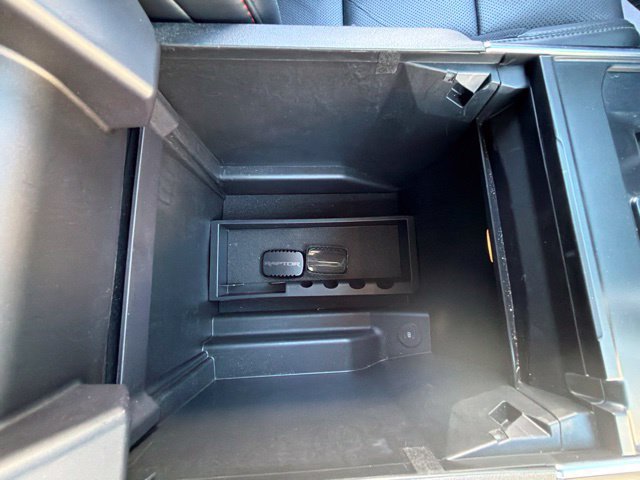 Used 2025 Ford F150 Raptor AWD/4WD image 43