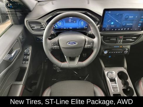 Used 2023 Ford Escape ST-Line Elite AWD/4WD image 25