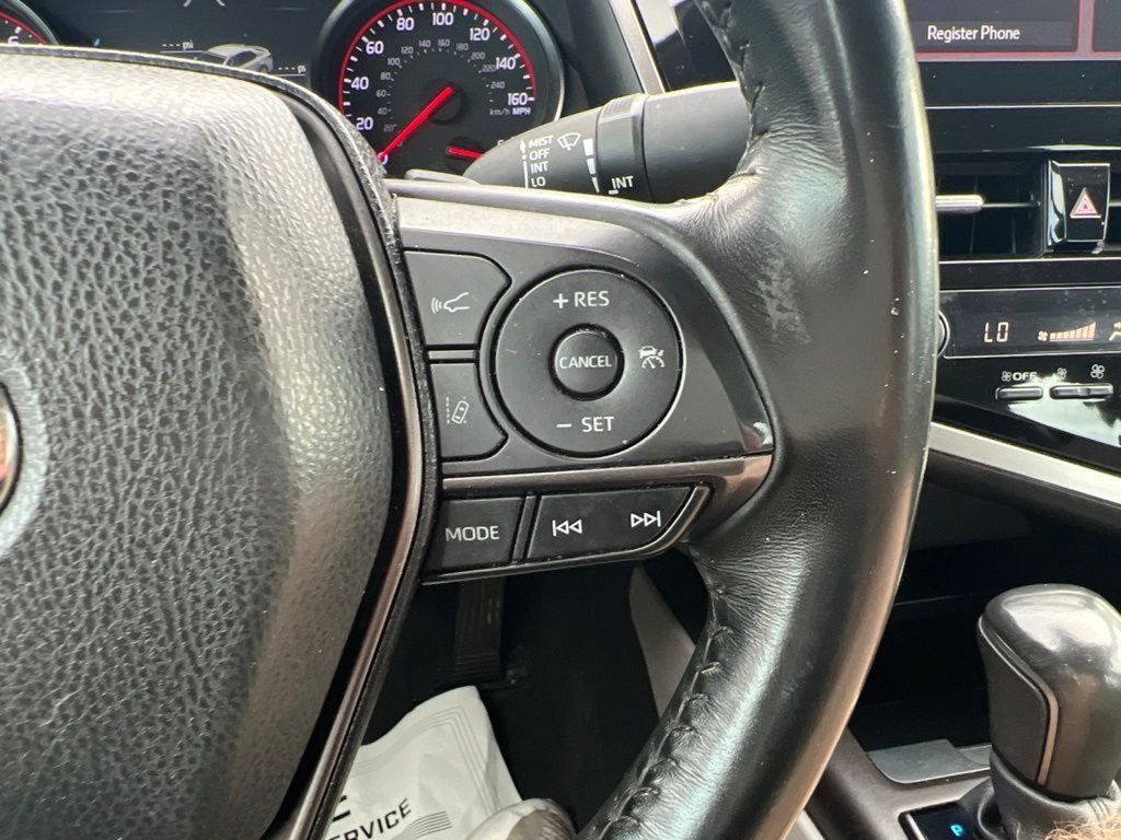 Used 2024 Toyota Camry XSE FWD image 25