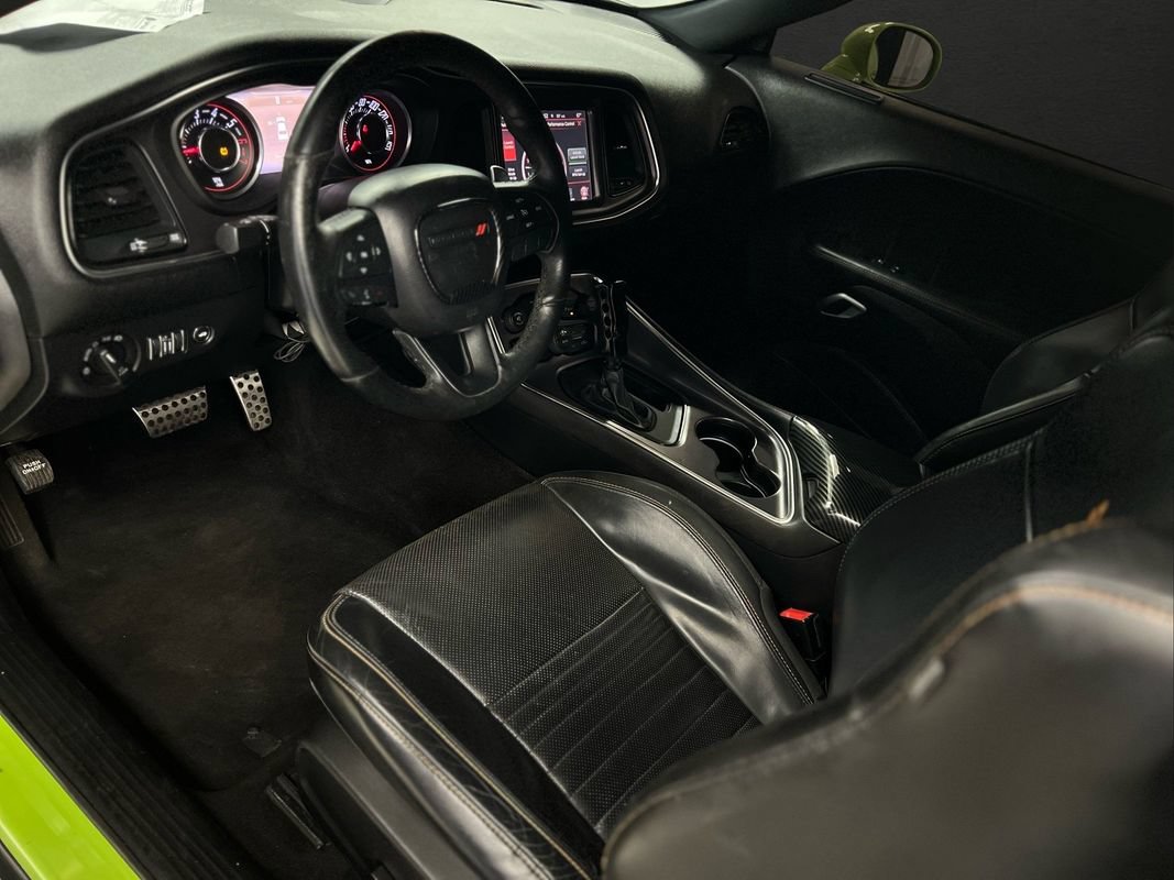 Used 2015 Dodge Challenger R/T Plus RWD image 17