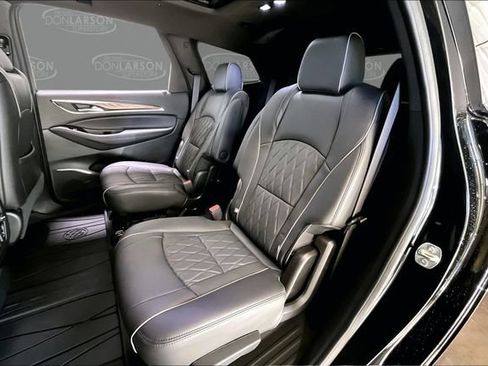 Certified 2024 Buick Enclave Avenir w/ Trailering Package, 5000 lbs. AWD/4WD image 14