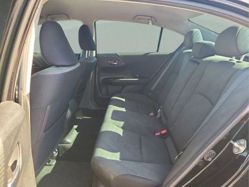 Used 2017 Honda Accord LX image 17