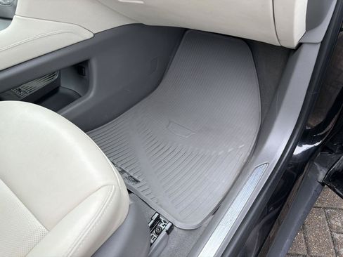 Used 2024 Cadillac XT5 Premium Luxury AWD/4WD image 41