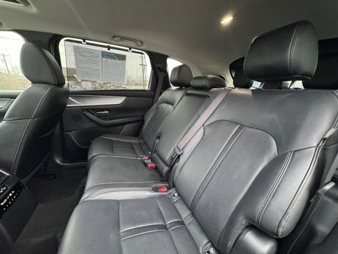 Used 2024 MAZDA CX-90 3.3 Turbo w/ Preferred Plus image 24