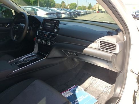 Used 2021 Honda Accord Hybrid image 21