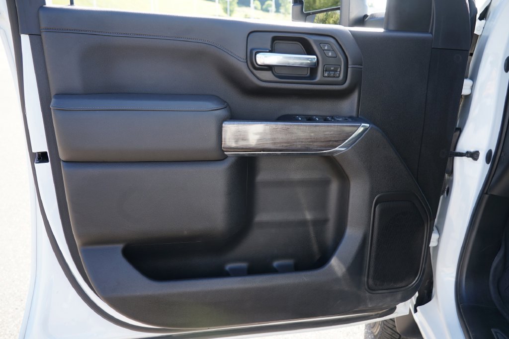 Used 2022 Chevrolet Silverado 2500 LTZ w/ Safety Package AWD/4WD image 13