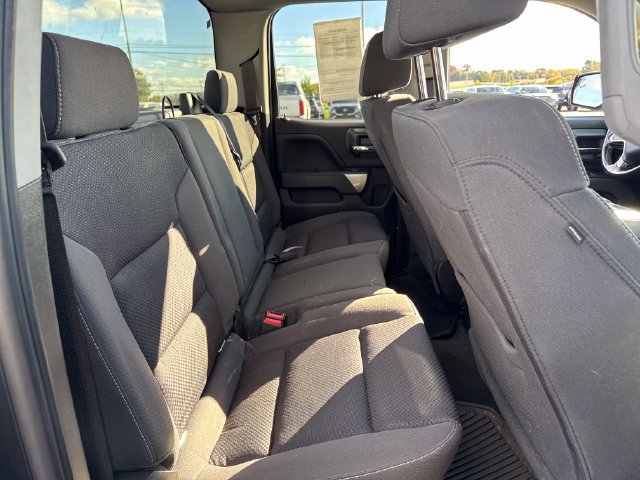 Used 2018 Chevrolet Silverado 1500 LT AWD/4WD image 16