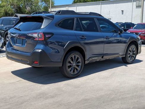 Used 2024 Subaru Outback Onyx Edition AWD/4WD image 6