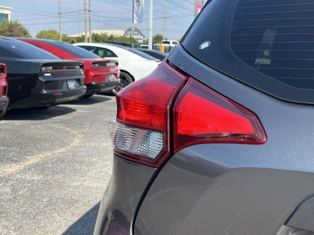 Used 2020 Nissan Kicks SV FWD image 10